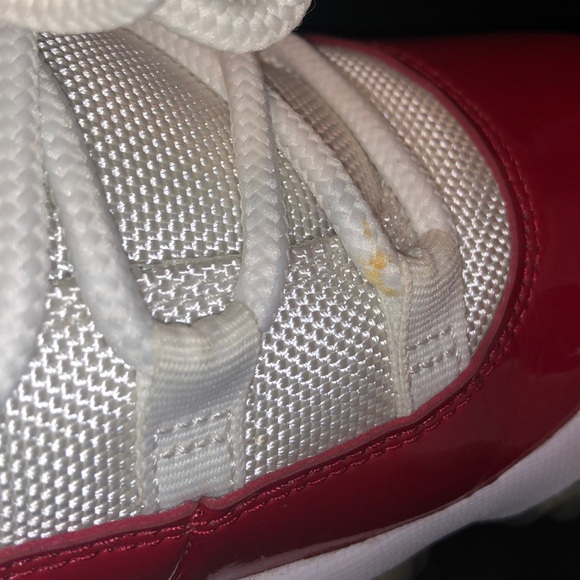 Air Jordan 11 Retro Low - Picture 12 of 17